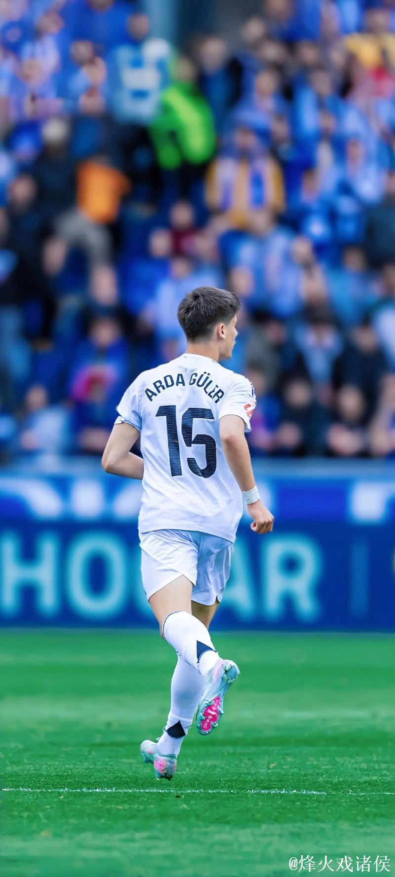 皇马官方:完成欧冠前最后一练,姆巴佩、卡马文 皇马官方:完成欧冠前最后一练,姆巴佩、卡马文